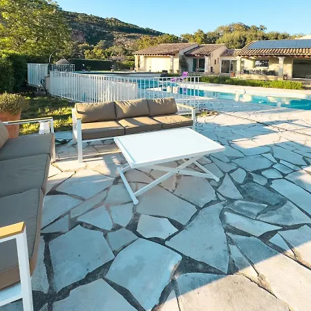 Exclusive Authentic Riviera - Private Pool, Petanque Court, Panoramic Mediterranean Sea & Esterel Mountain Views فيلة