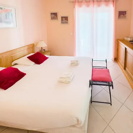 Exclusive Authentic Riviera - Private Pool, Petanque Court, Panoramic Mediterranean Sea & Esterel Mountain Views ヴィラ *