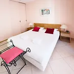 빌라 Exclusive Authentic Riviera - Private Pool, Petanque Court, Panoramic Mediterranean Sea & Esterel Mountain Views