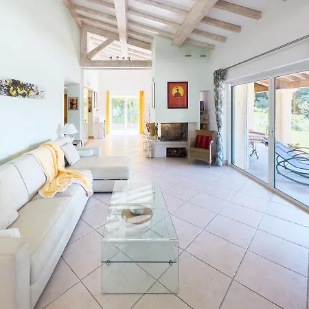 Villa Exclusive Authentic Riviera - Private Pool, Petanque Court, Panoramic Mediterranean Sea & Esterel Mountain Views