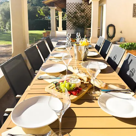 빌라 Exclusive Authentic Riviera - Private Pool, Petanque Court, Panoramic Mediterranean Sea & Esterel Mountain Views Saint-Raphaël