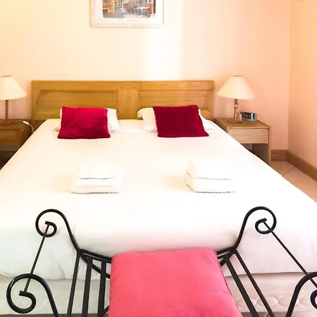 Exclusive Authentic Riviera - Private Pool, Petanque Court, Panoramic Mediterranean Sea & Esterel Mountain Views