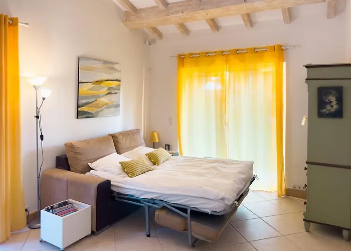 Exclusive Authentic Riviera - Private Pool, Petanque Court, Panoramic Mediterranean Sea & Esterel Mountain Views Saint-Raphaël