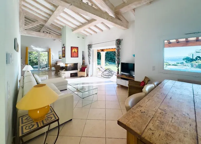 Exclusive Authentic Riviera - Private Pool, Petanque Court, Panoramic Mediterranean Sea & Esterel Mountain Views *